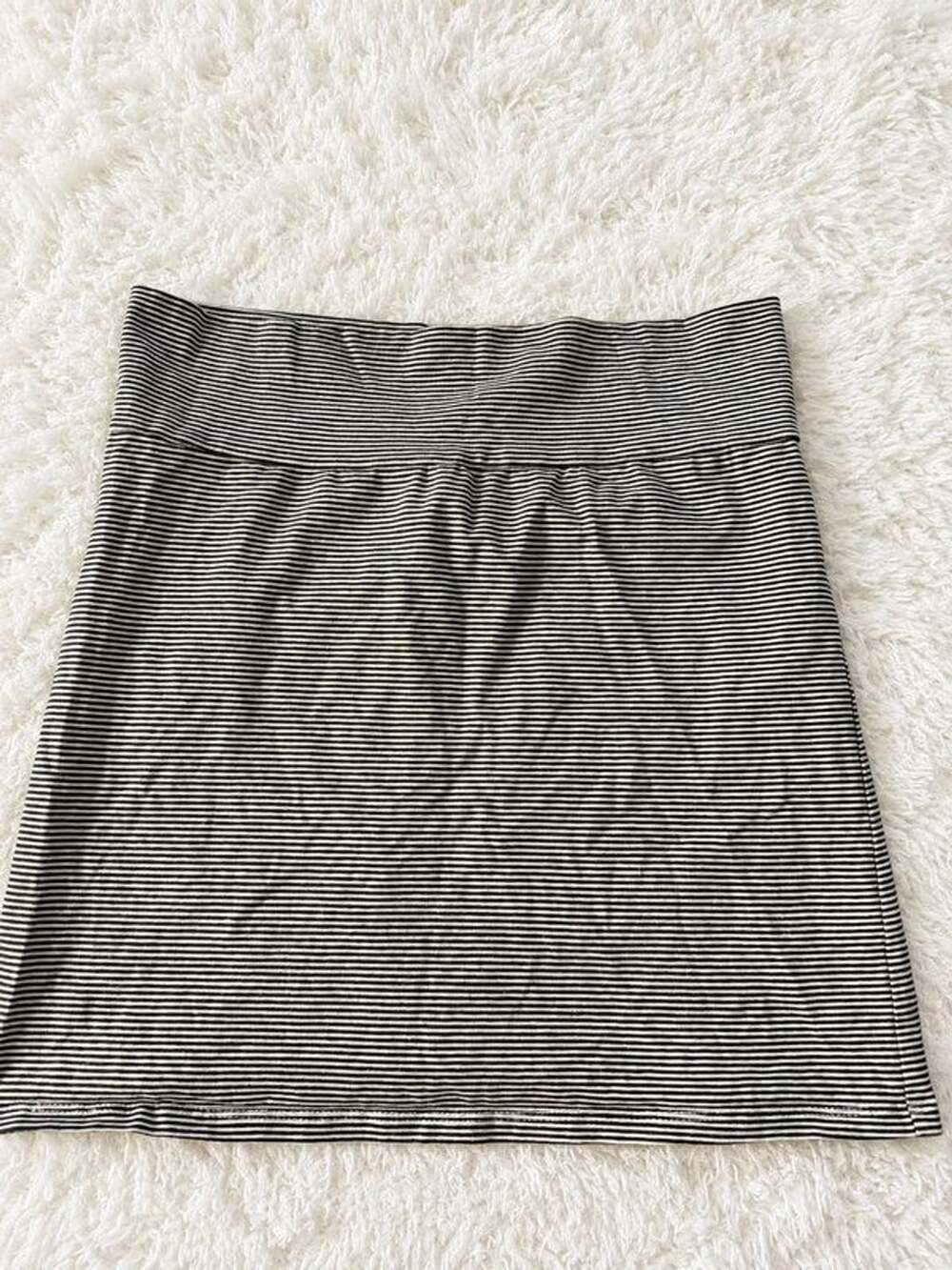Aerie Black & White Striped Foldover Waist Mini Skirt Sz medium